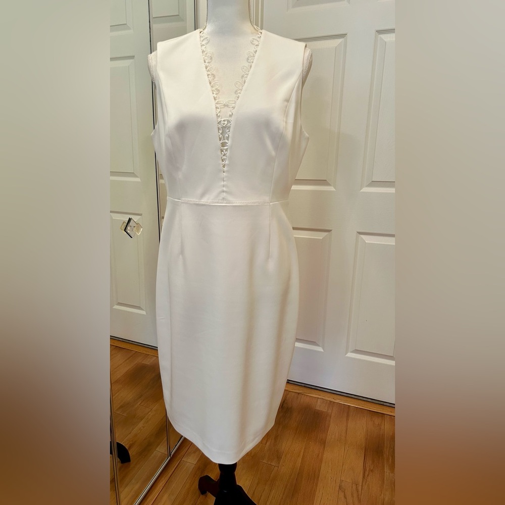 Elie Tahari-  lace trim sheath sleeveless  white  dress